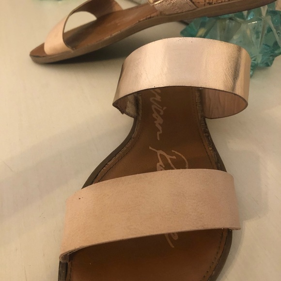 American Rag Sandals - Picture 3 of 3